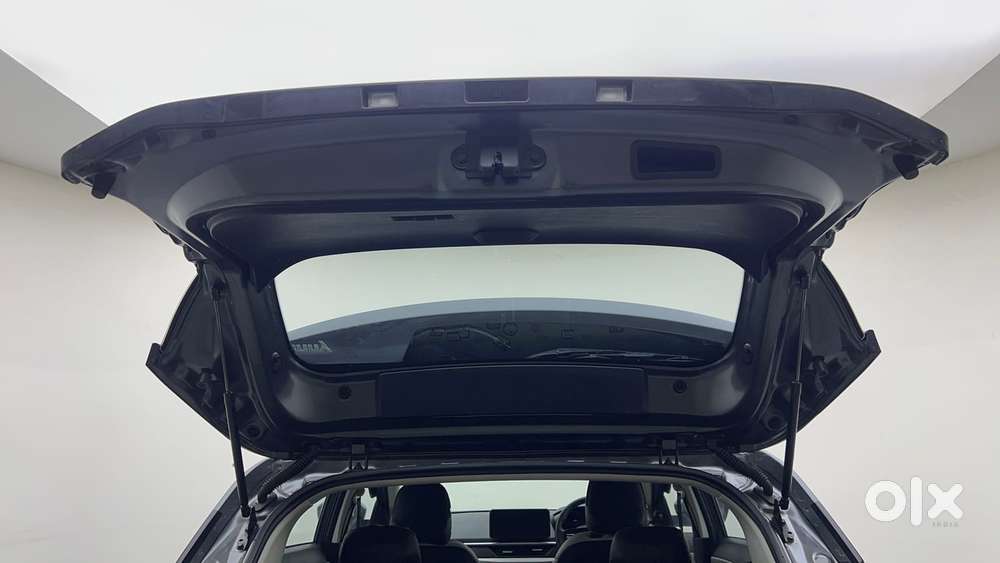 Tata Nexon Creative Plus 1.2 Revotron Petrol 7dca, 2024, Petrol