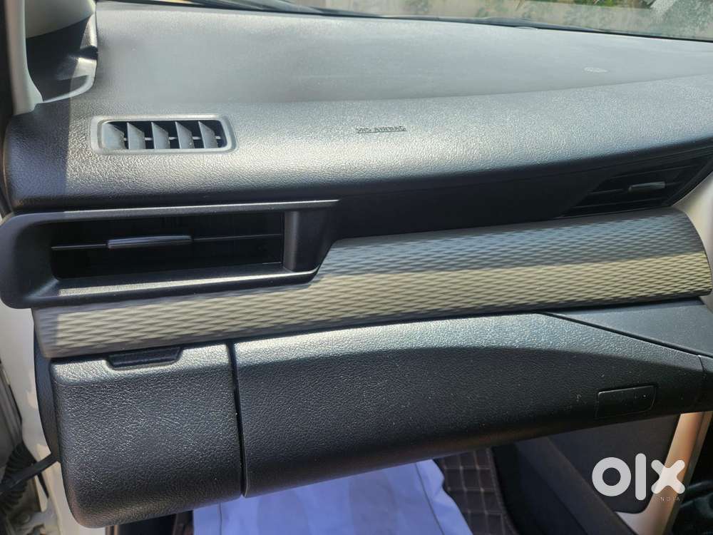 Toyota Innova Crysta 2.4 G Mt, 2024, Diesel