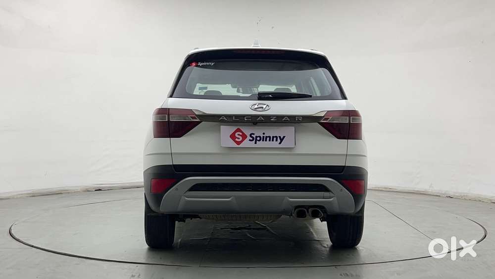 Hyundai Alcazar Platinum, 2022, Petrol