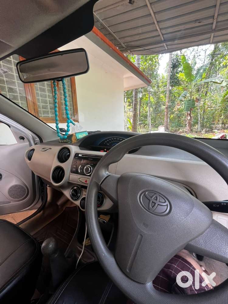 Toyota Etios Liva Petrol Manual 2014