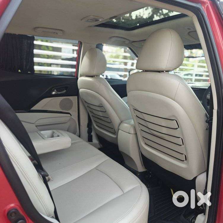 Mahindra Xuv300 W8 Option Diesel, 2020, Diesel