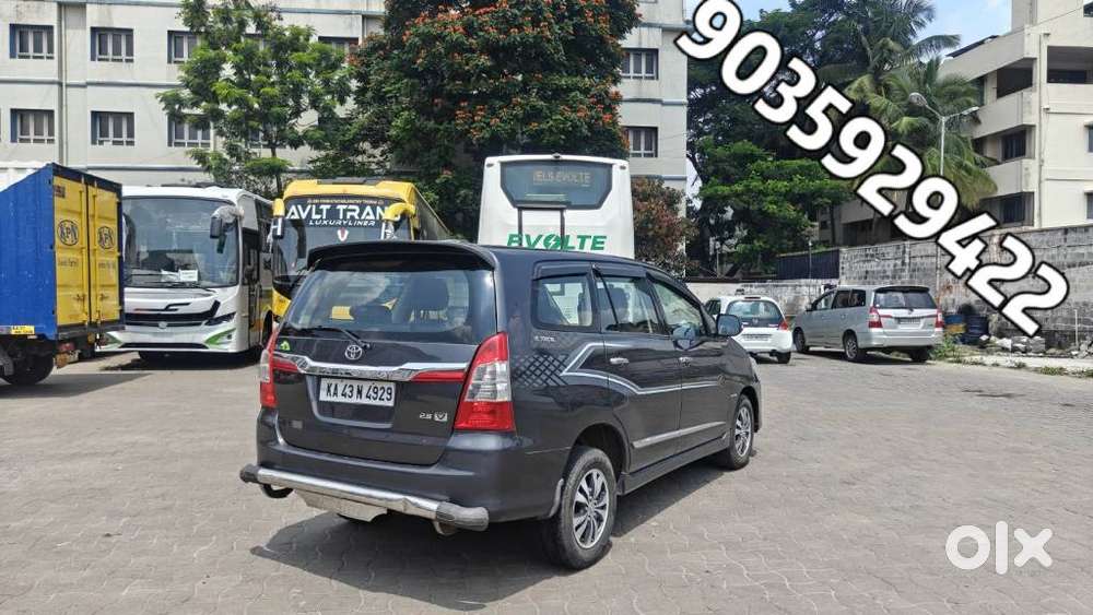 Toyota Innova 2.5 Vx 8 Str Bs-iii, 2015, Diesel