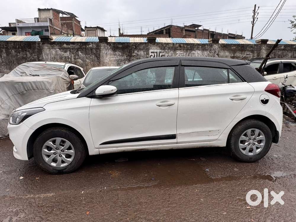 Hyundai I20 2017 Petrol 69155 Km Driven