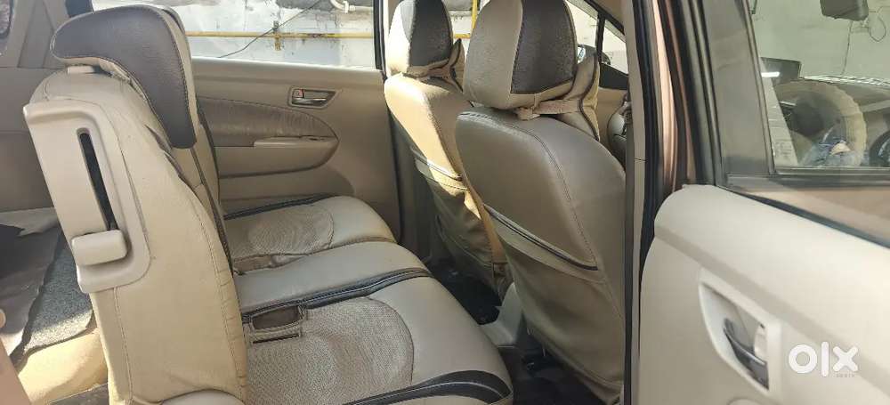 Maruti Suzuki Ertiga 2012