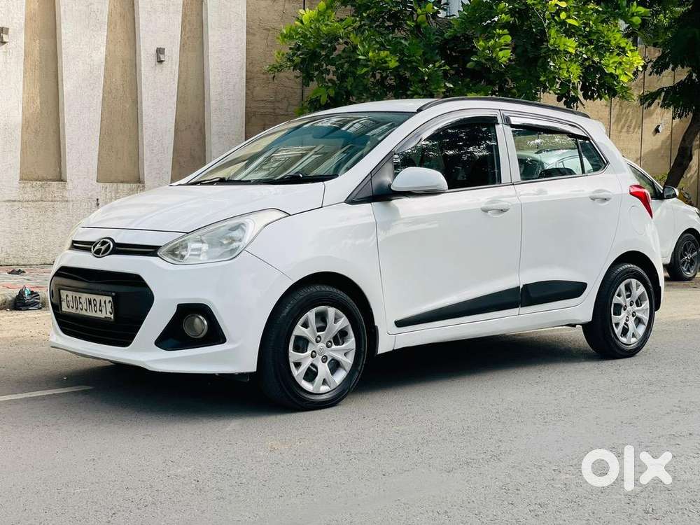 Hyundai Grand I10 2015 Diesel 80000 Km Driven