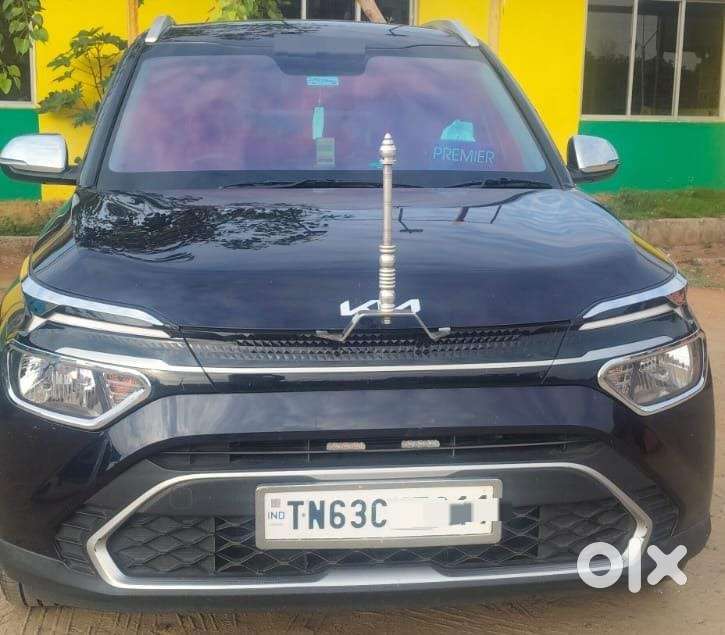 Kia Carens Petrol Manual 2025