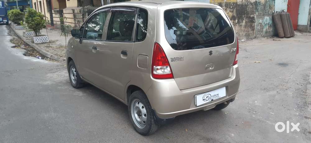 Maruti Suzuki Estilo Lxi Bs-iv, 2010, Petrol