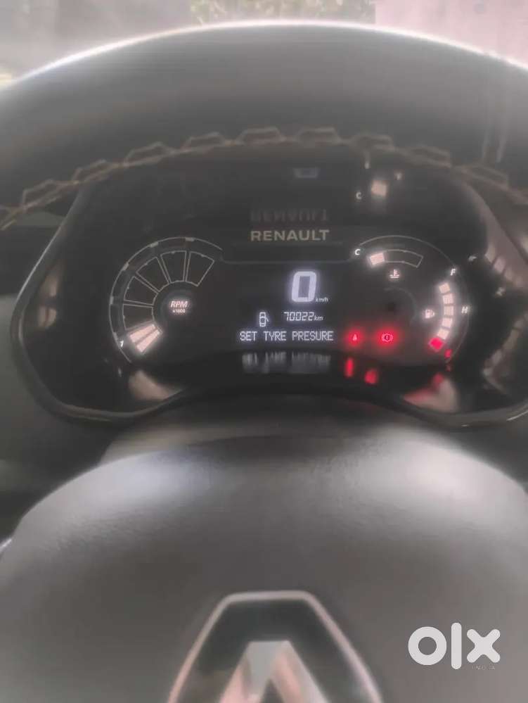 Triber Bs6.2nd Phase E20 Petrol Compliant,with Genuine Service Records