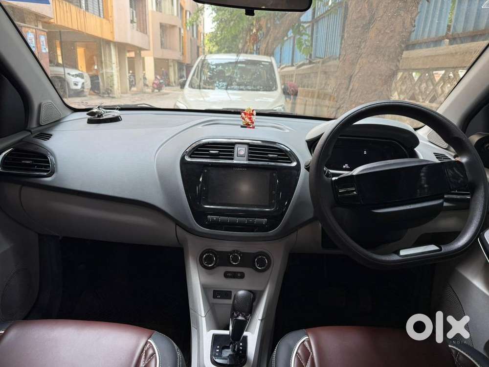 Tata Tiago 2025 Cng & Hybrids 3800 Km Driven