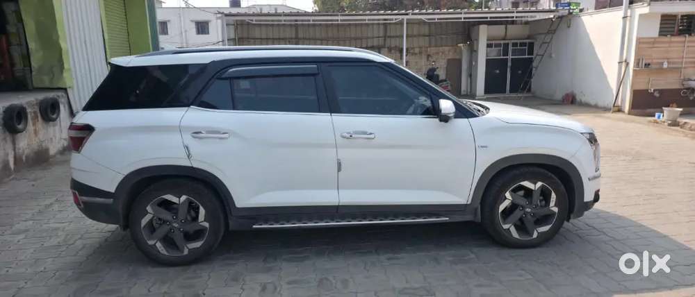 Hyundai Alcazar 2022 Diesel Well Maintained