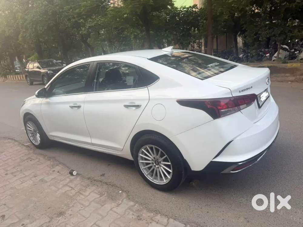 Hyundai Verna 2021 Manufacturing 2022 Reg Petrol Manual Sx