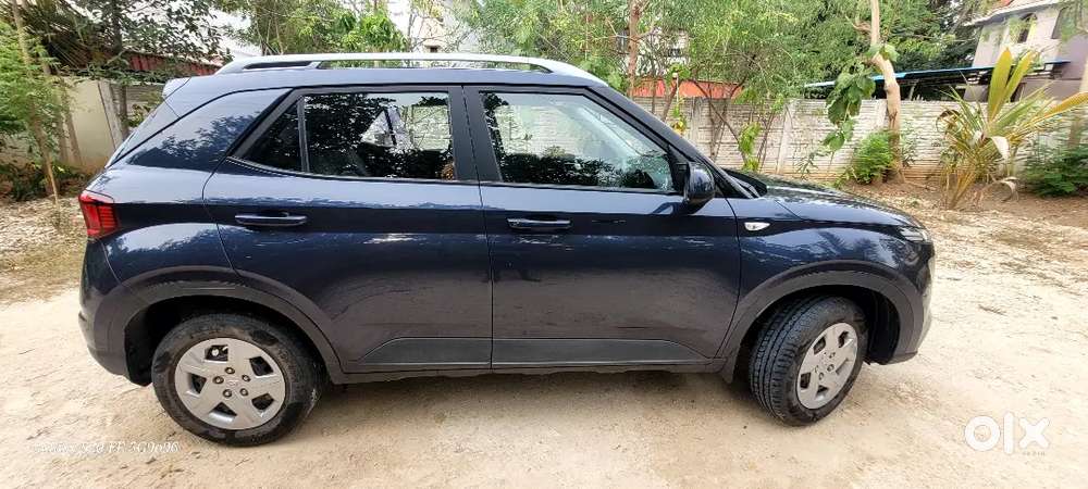 Hyundai Venue 2021 &ndash; Single Owner | Excellent Condition