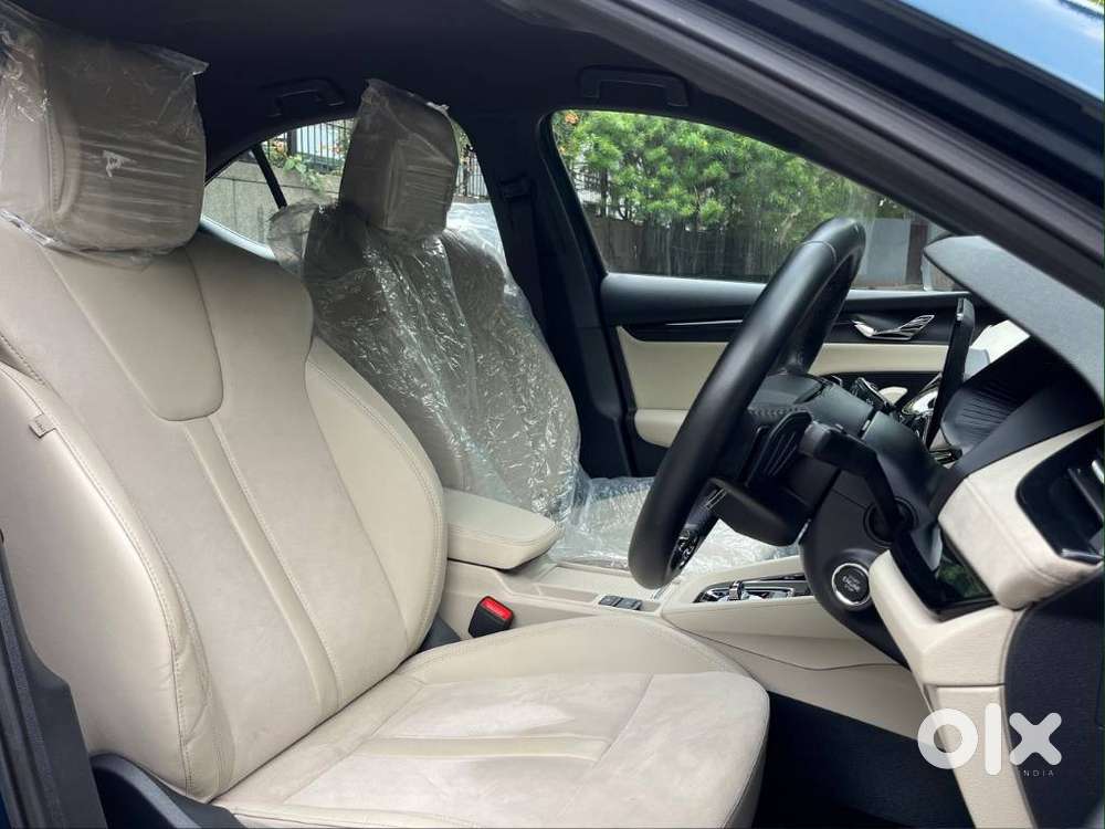 Skoda Octavia 1.8 Tsi At Style, 2023, Petrol