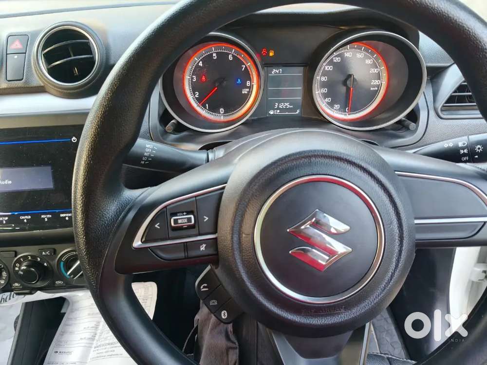 2023 Maruti Suzuki Swift Vxi Petrol Manual 31000 Km
