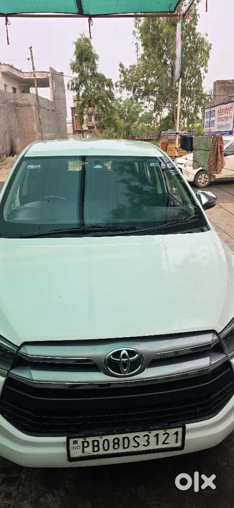 2.4 V Model 2 Keys