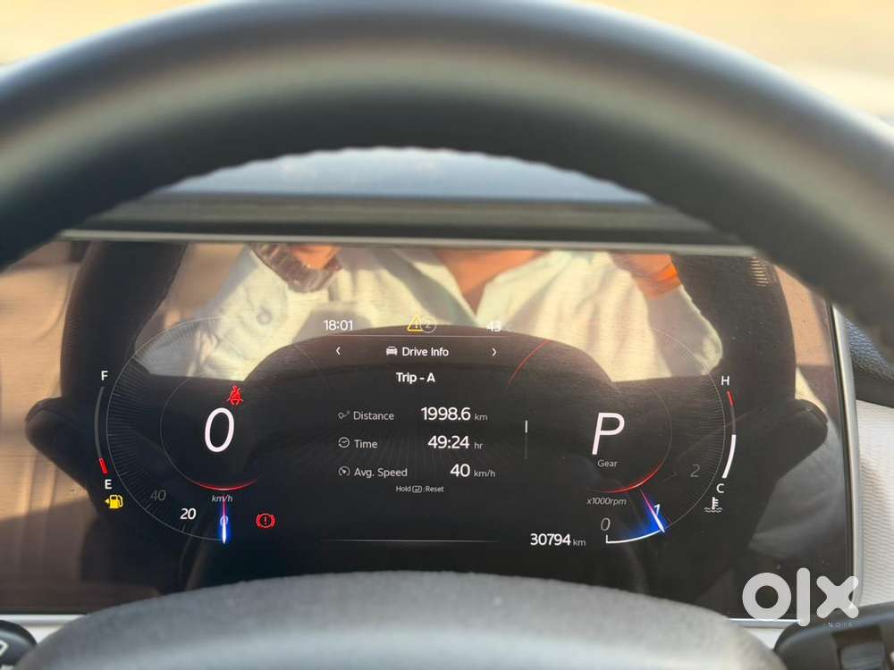 Mahindra Xuv700 2.2 Ax 5 Diesel At 7 Str, 2025, Diesel