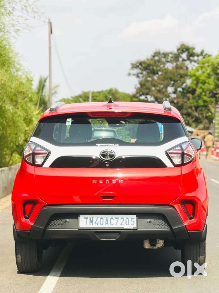 Tata Nexon 1.2 Revotron Xta, 2023, Petrol