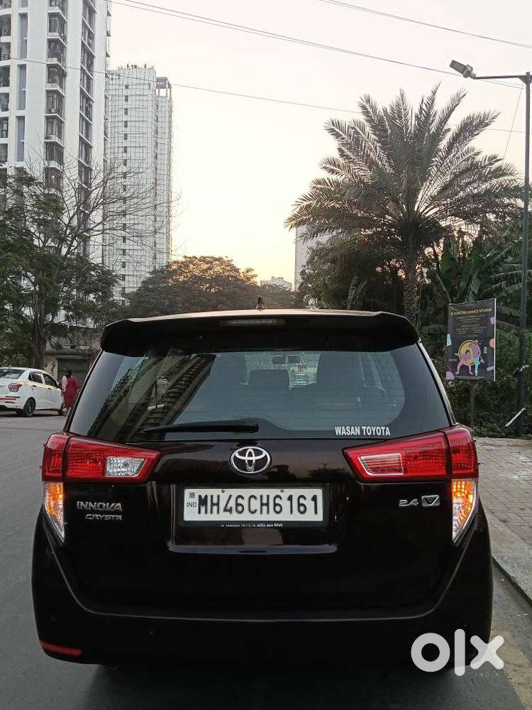 Toyota Innova Crysta 2.4 V 8 Str, 2022, Diesel