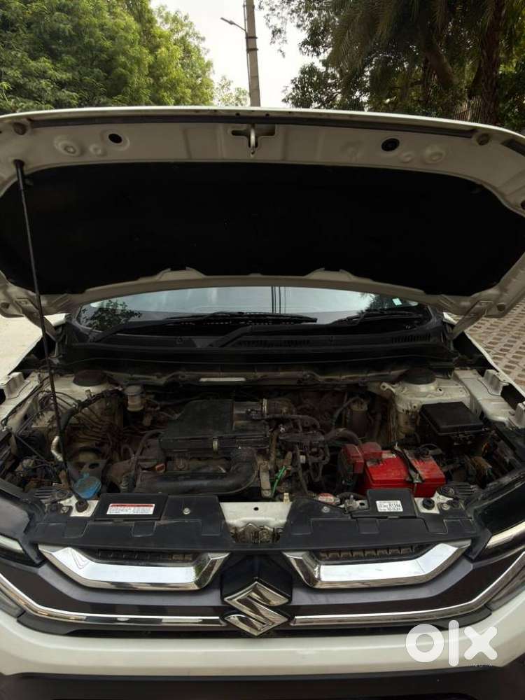Maruti Suzuki Brezza 1.5 Vxi Cng, 2024, Petrol