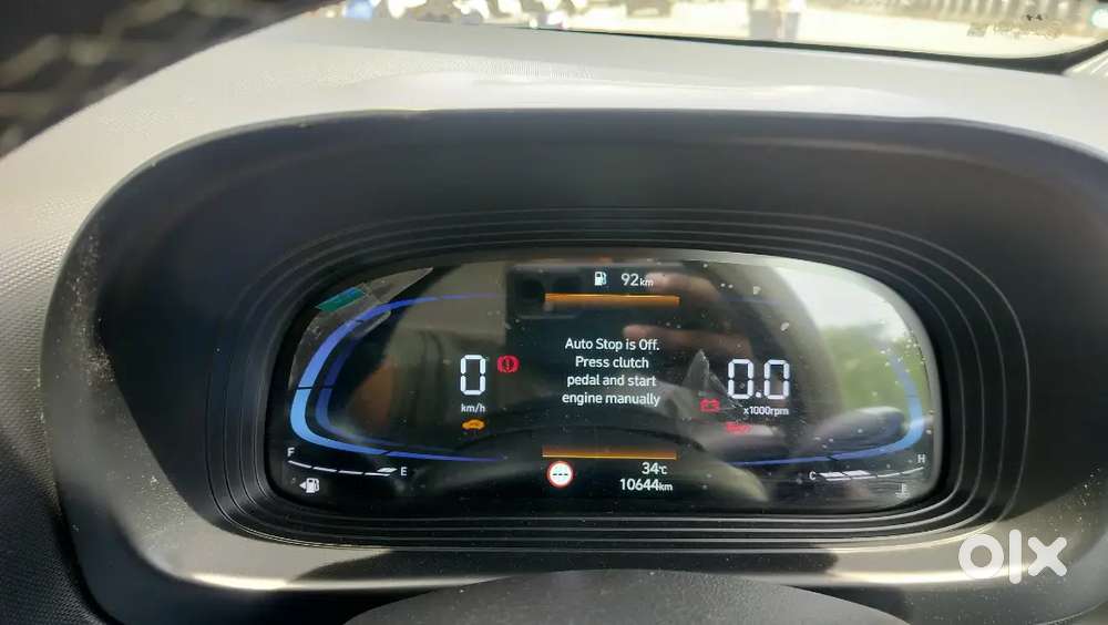 Hyundai Venue 2024 Petrol 11000 Km Driven