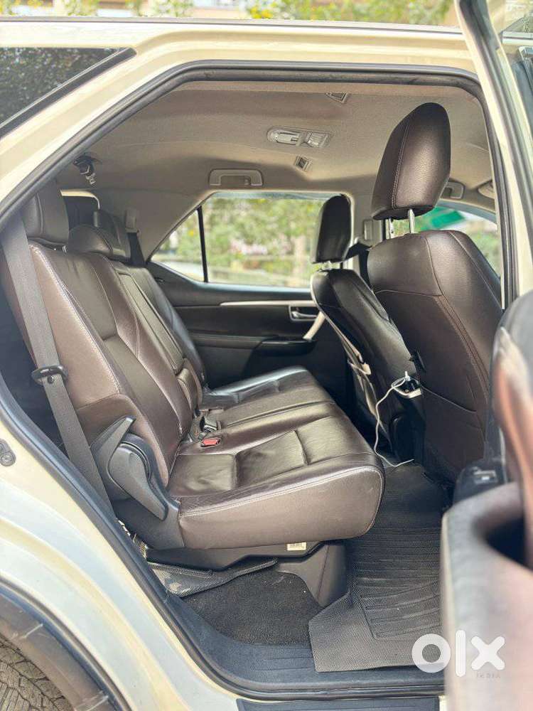 Toyota Fortuner 4x2 At 2.8 Diesel, 2018, Diesel