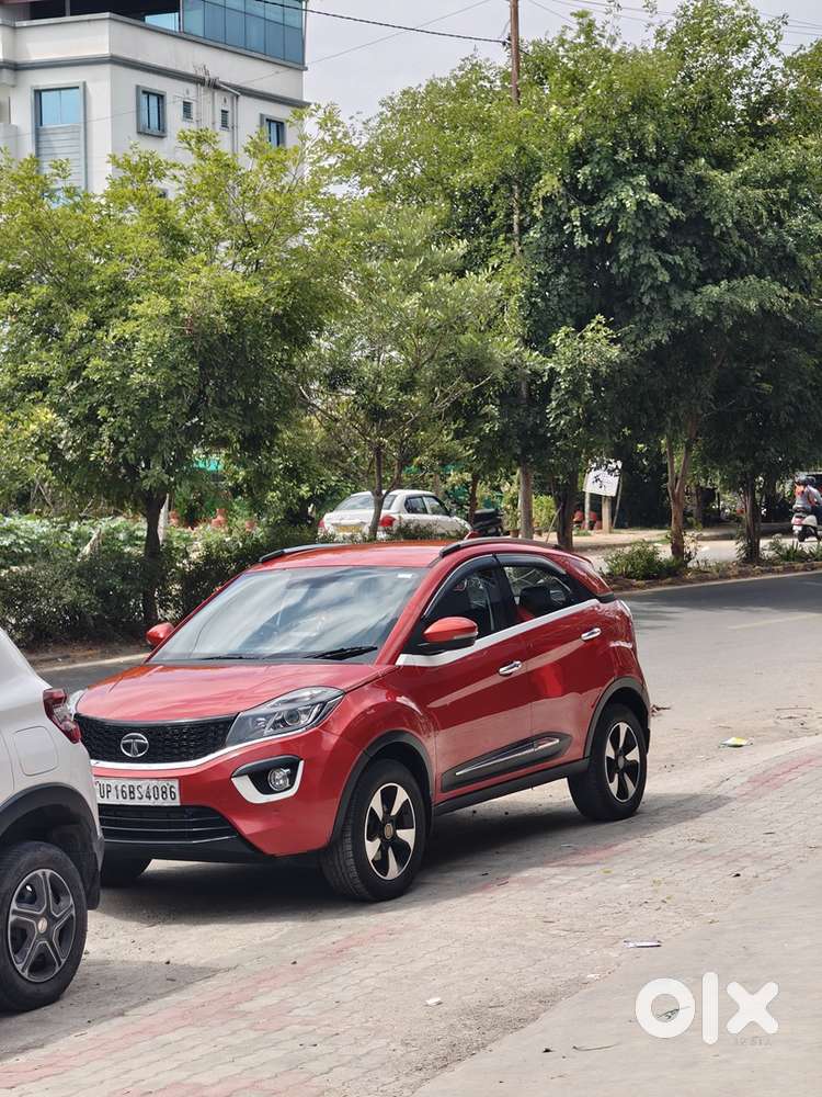 Tata Nexon Xz Plus Diesel 2018 Manual Is For Sale.