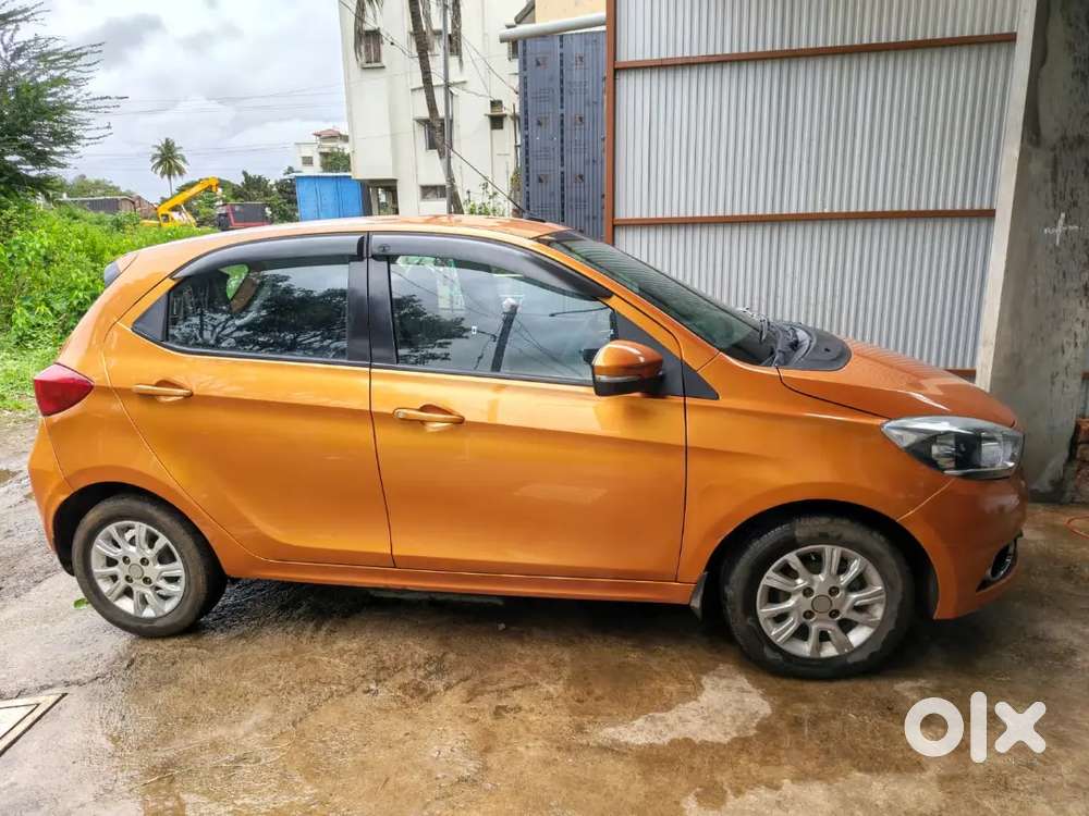 Tata Tiago Revotron Xz 2017