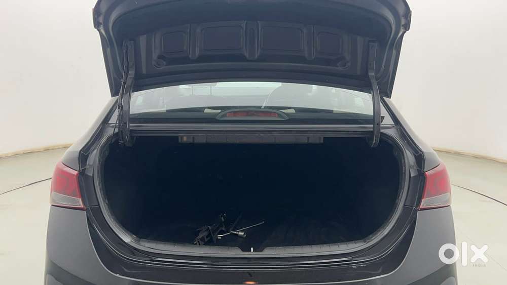 Hyundai Verna 1.4 Vtvt Ex, 2018, Petrol