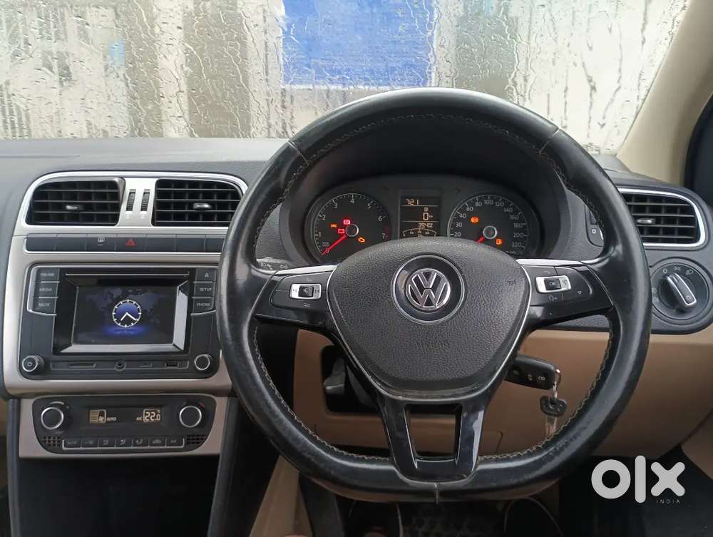 Vw Ameo 2017 - Family Car  !!