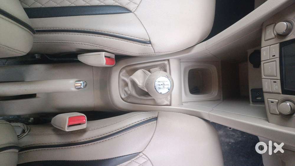 Maruti Suzuki Swift Dzire Zxi 1.2, 2016, Petrol