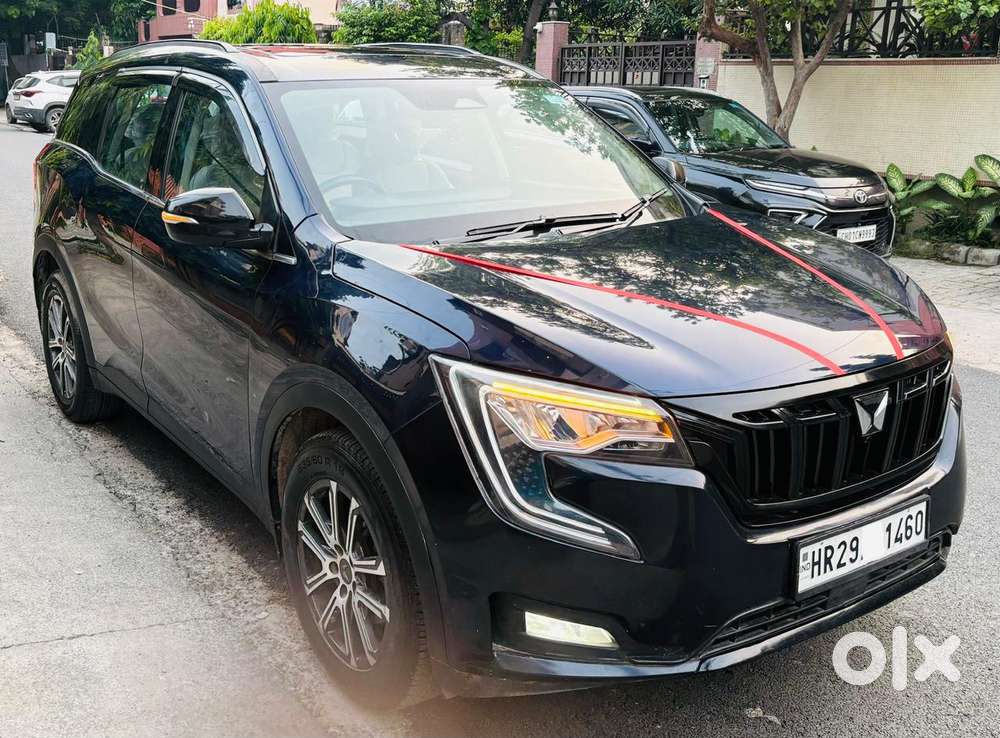 Mahindra Xuv700 2.0 Ax 7 Petrol At Str, 2022, Petrol