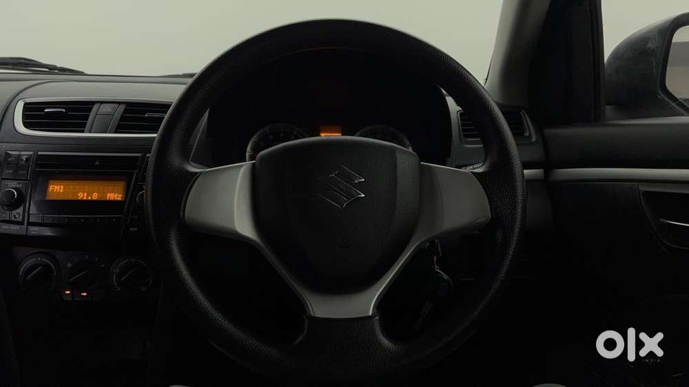 Maruti Suzuki Swift Vvt Vxi, 2015, Petrol
