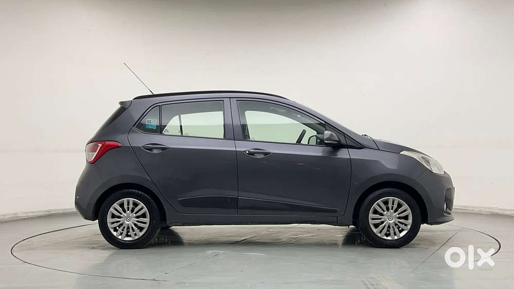 Hyundai Grand I10 1.2 Kappa Sportz Option, 2017, Cng & Hybrids