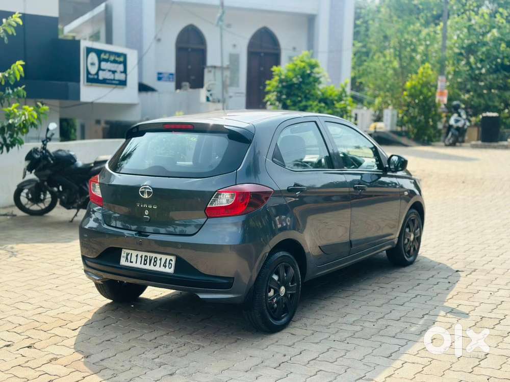 Tata Tiago Xe, 2022, Petrol