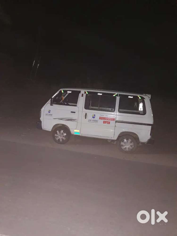 Maruti Suzuki Omni 2010