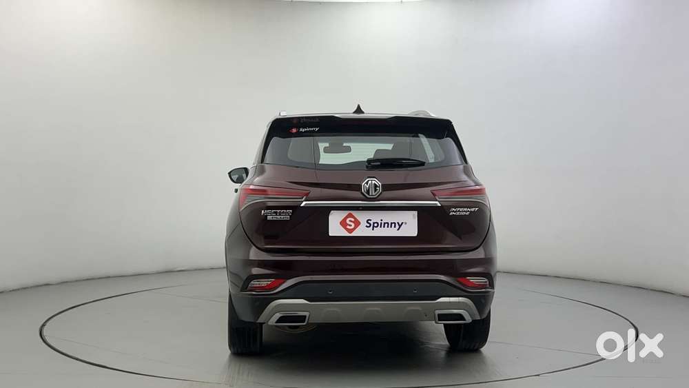Mg Hector Plus 1.5 Sharp Turbo Cvt 6 Str, 2021, Petrol