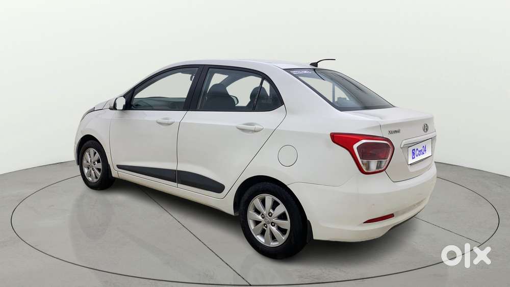 Hyundai Xcent Sx 1.2, 2016, Cng & Hybrids