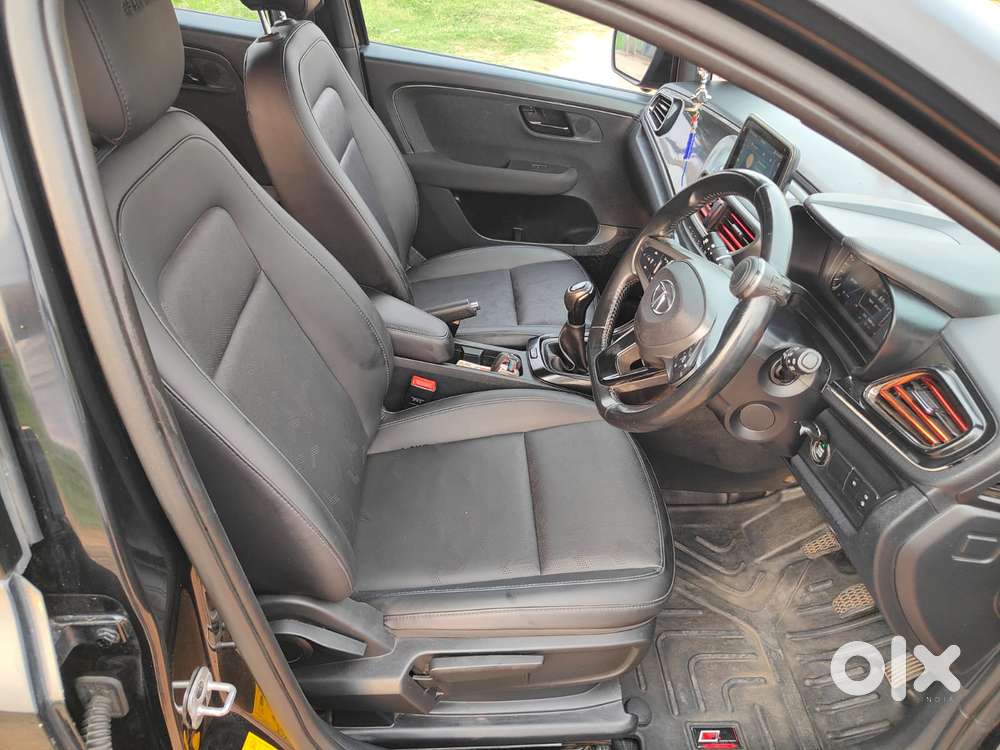Tata Altroz 1.2 Xz Plus Dark Edition, 2023, Petrol