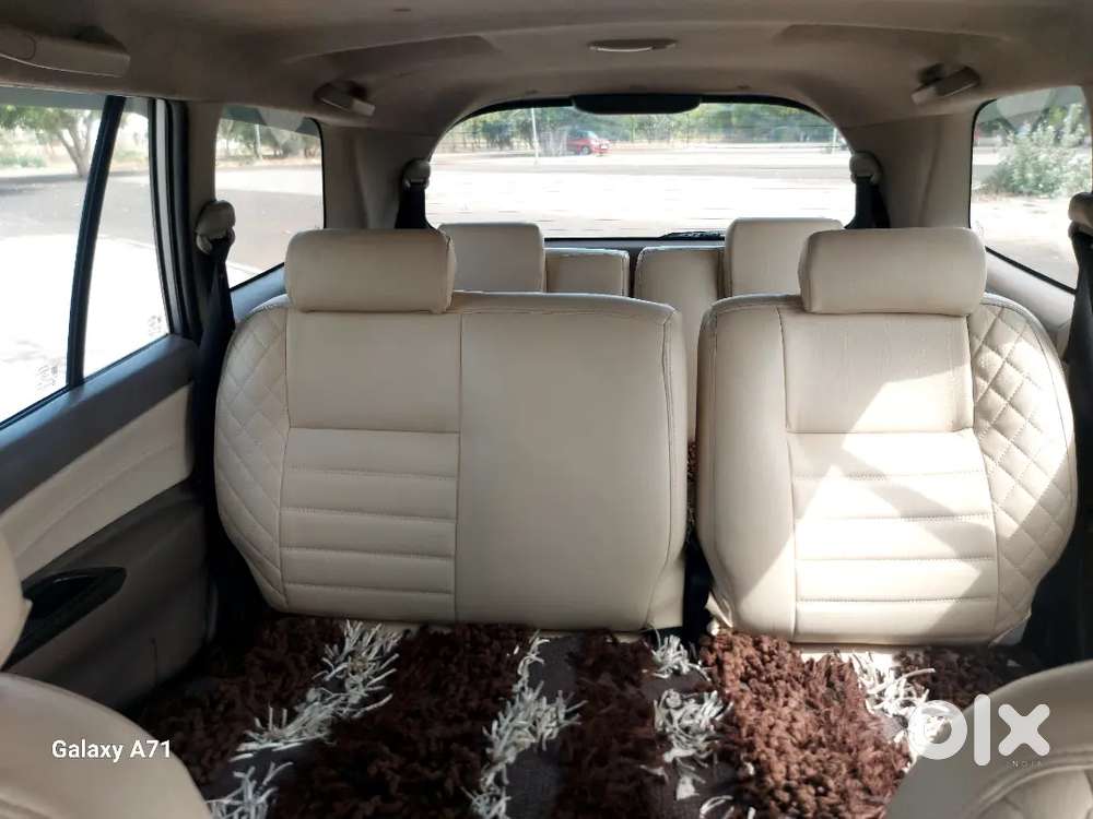 Toyota Innova 2015 Diesel Well Maintained