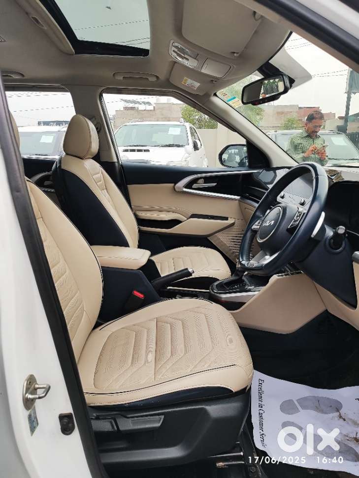 Kia Carens 1.5 Luxury Plus Diesel At 6 Str, 2022, Diesel