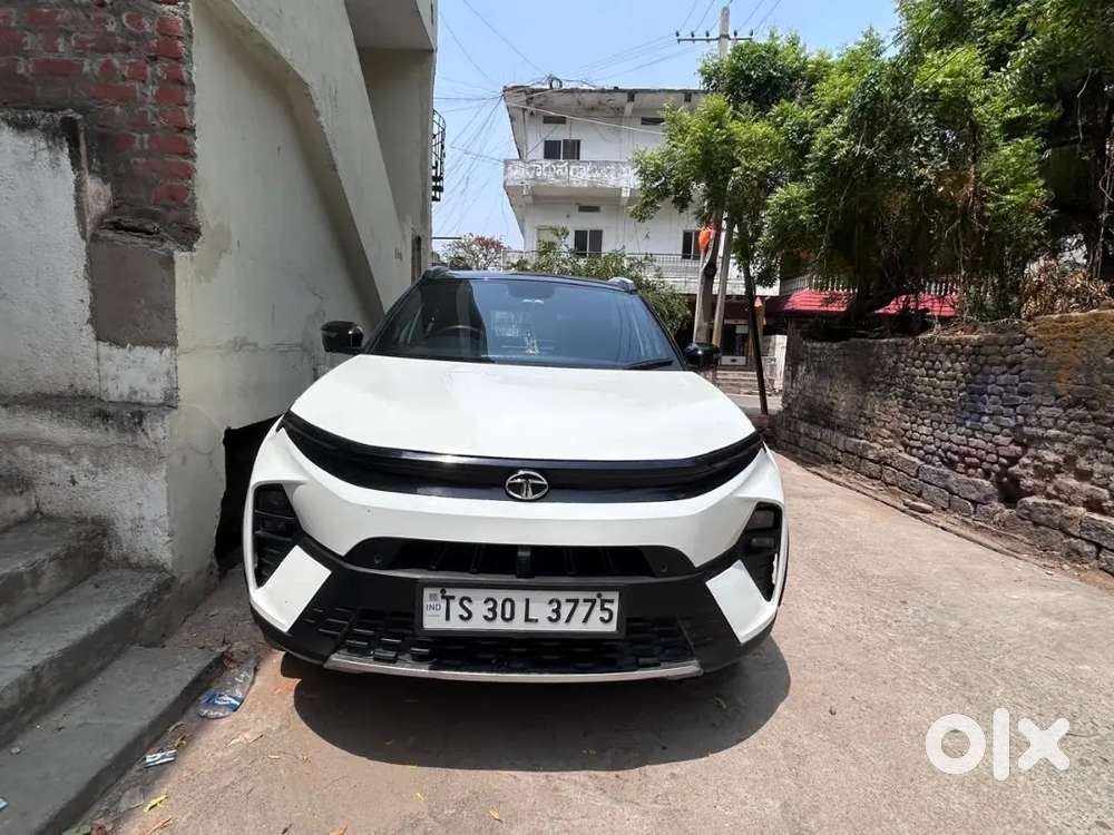Tata Nexon 2023 Petrol 48000 Km Driven