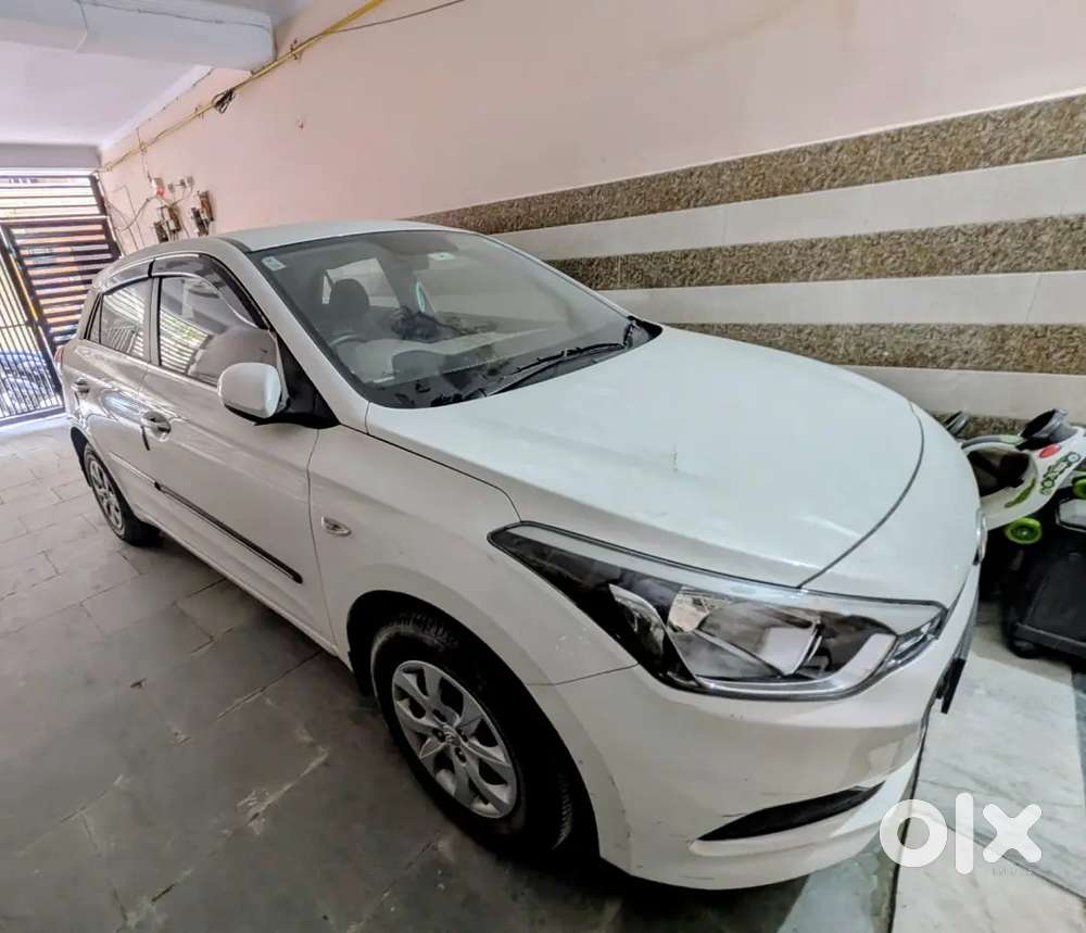 Hyundai Elite I20 2016 Petrol 29900 Km Driven