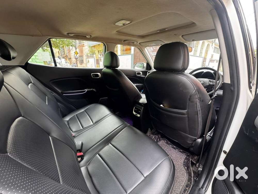 Hyundai Venue 2019 Diesel Well Maintained