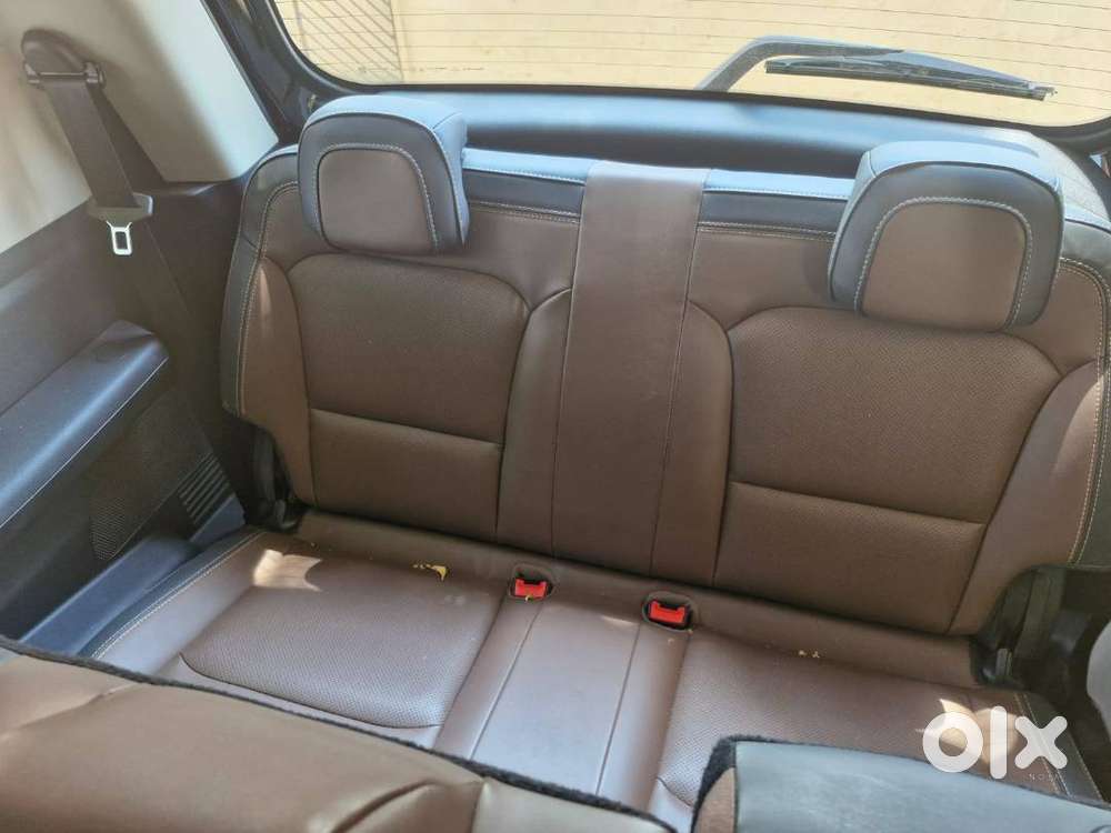 Mahindra Scorpio N Handled By Professional Driver