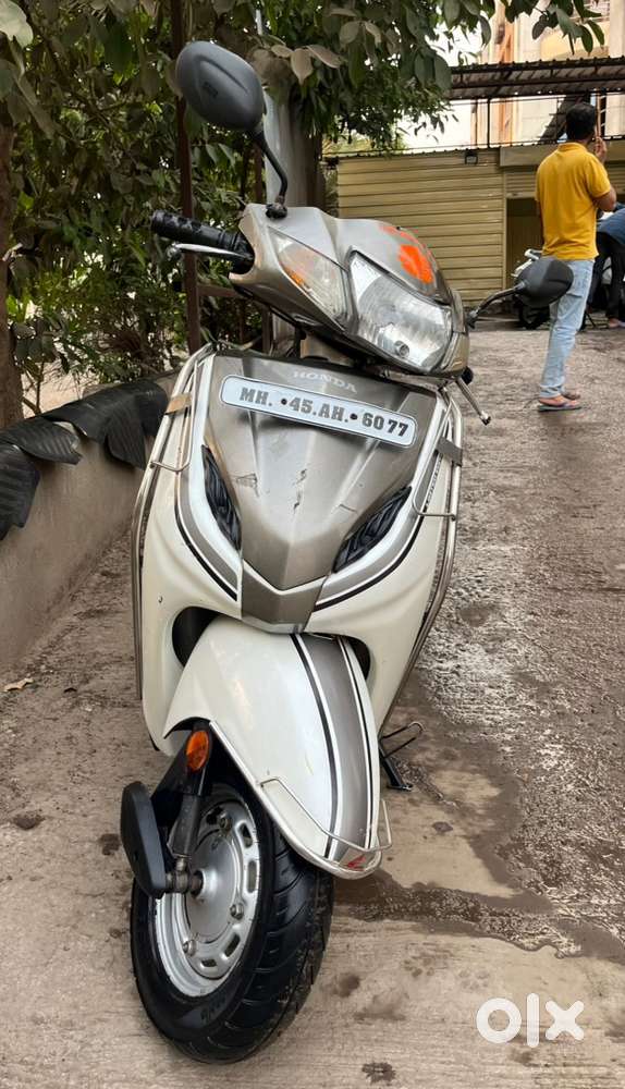 Silver Metallic Honda Activa 5g Price White Colour 5g Limited
