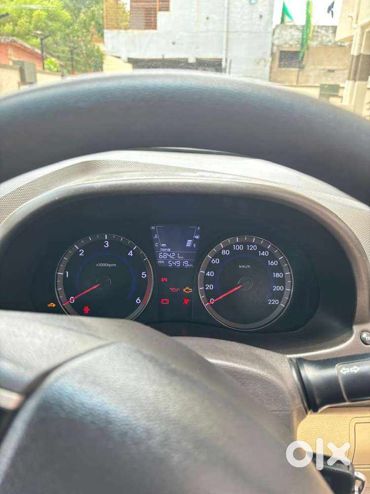Hyundai Verna 2015 Model