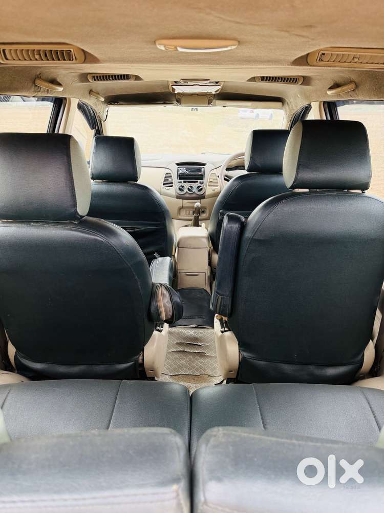 Toyota Innova 2.5 V 7 Str, 2006, Diesel