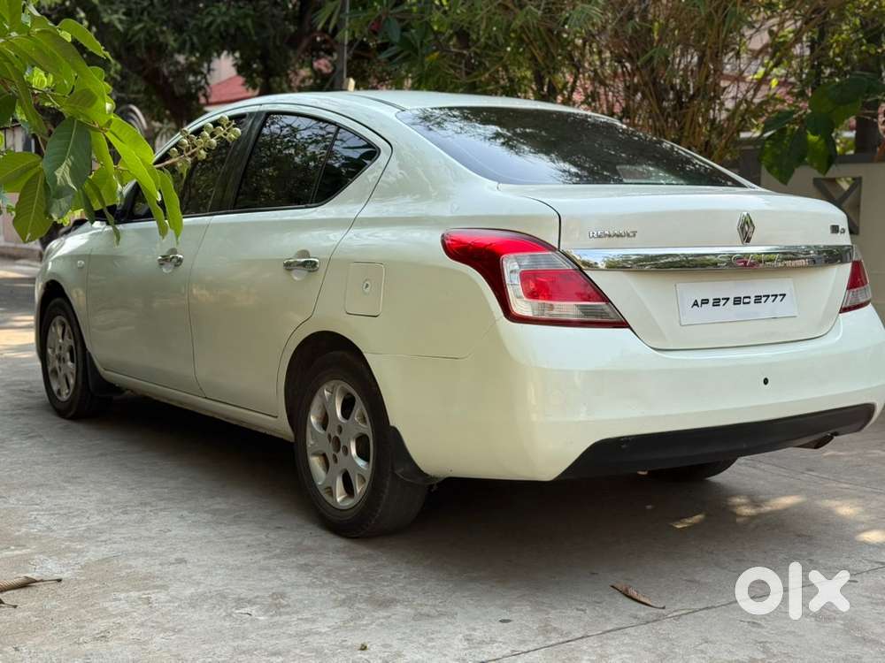 Renault Scala Petrol At 2015 Registered Excellent Condition