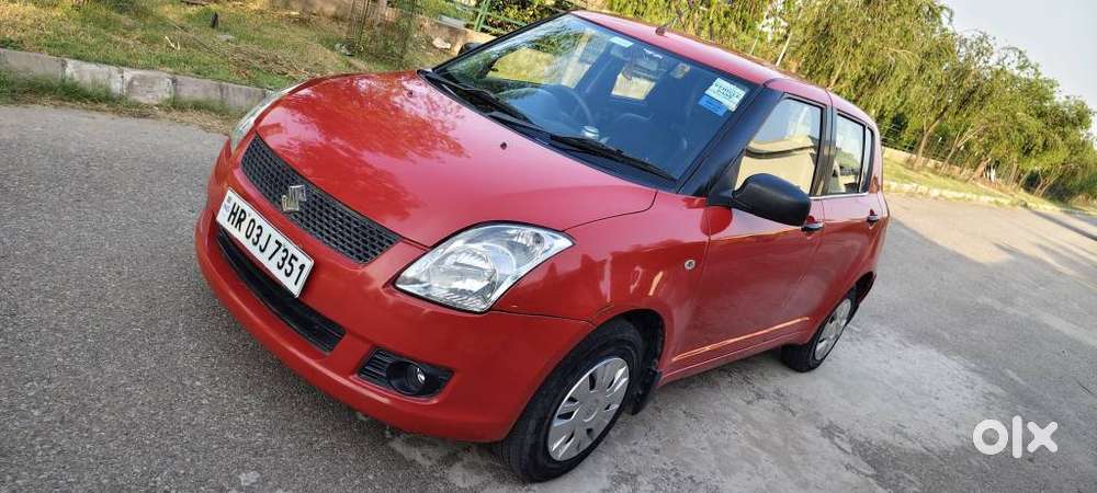 Maruti Suzuki Swift Vxi 1.2 Abs Bs-iv, 2008, Petrol