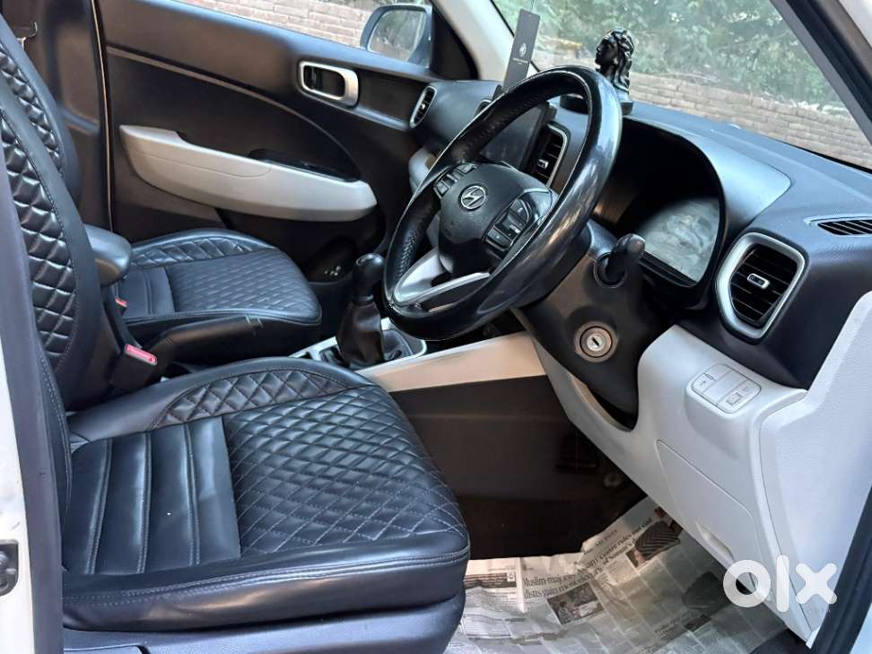 Hyundai Venue S 1.2 Petrol, 2022, Petrol